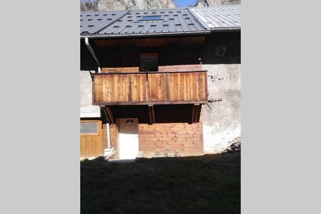 Ô pied des lacets ! Montvernier Appartement